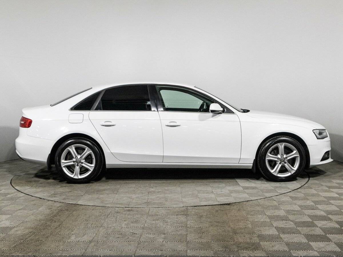 Б/У Ауди А4 2014 года. Фото: #3