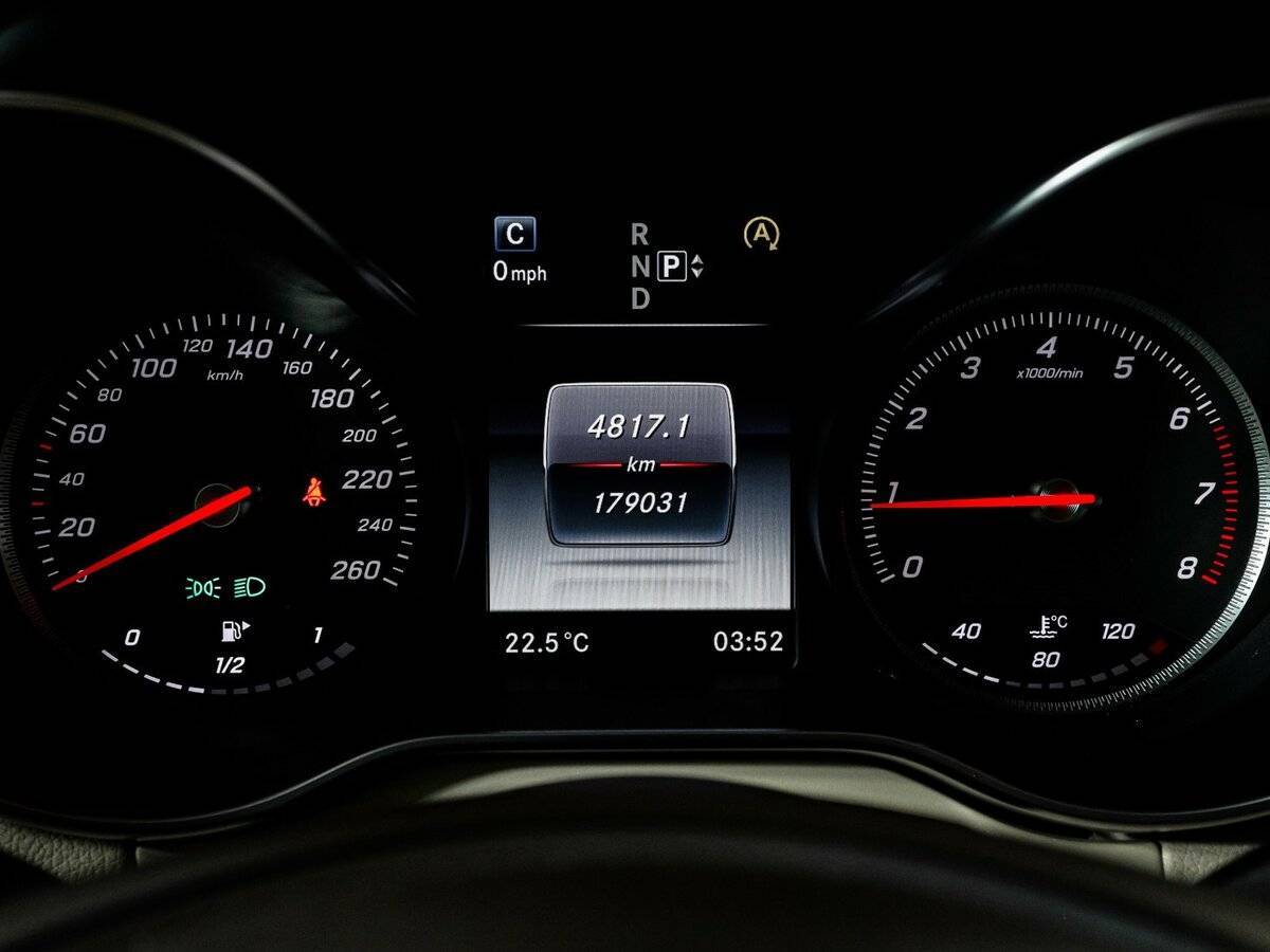 Б/У Мерседес-Бенц Ц-Класс 2014 года. Фото: #10