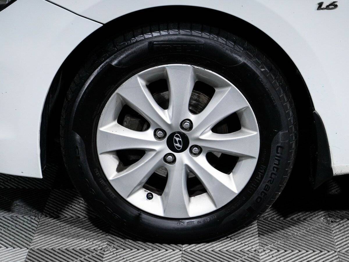 Б/У Хендай Солярис 2016 года. Фото: #14