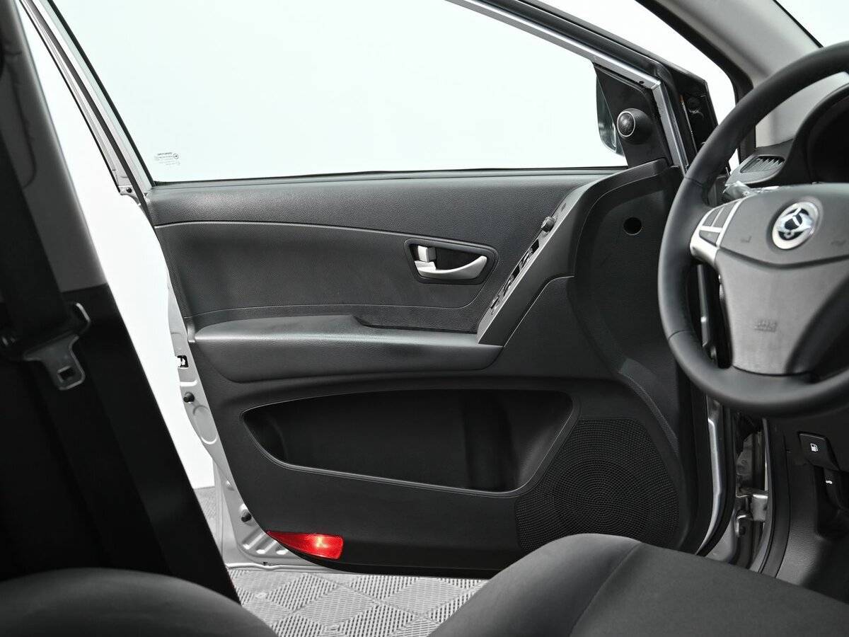 Б/У Сан-Ён Актион 2012 года. Фото: #6