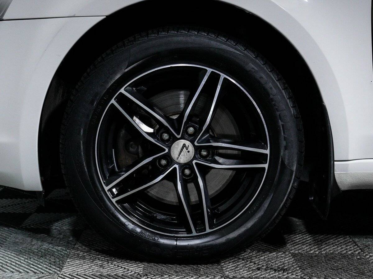 Б/У Шкода Октавия 2014 года. Фото: #14