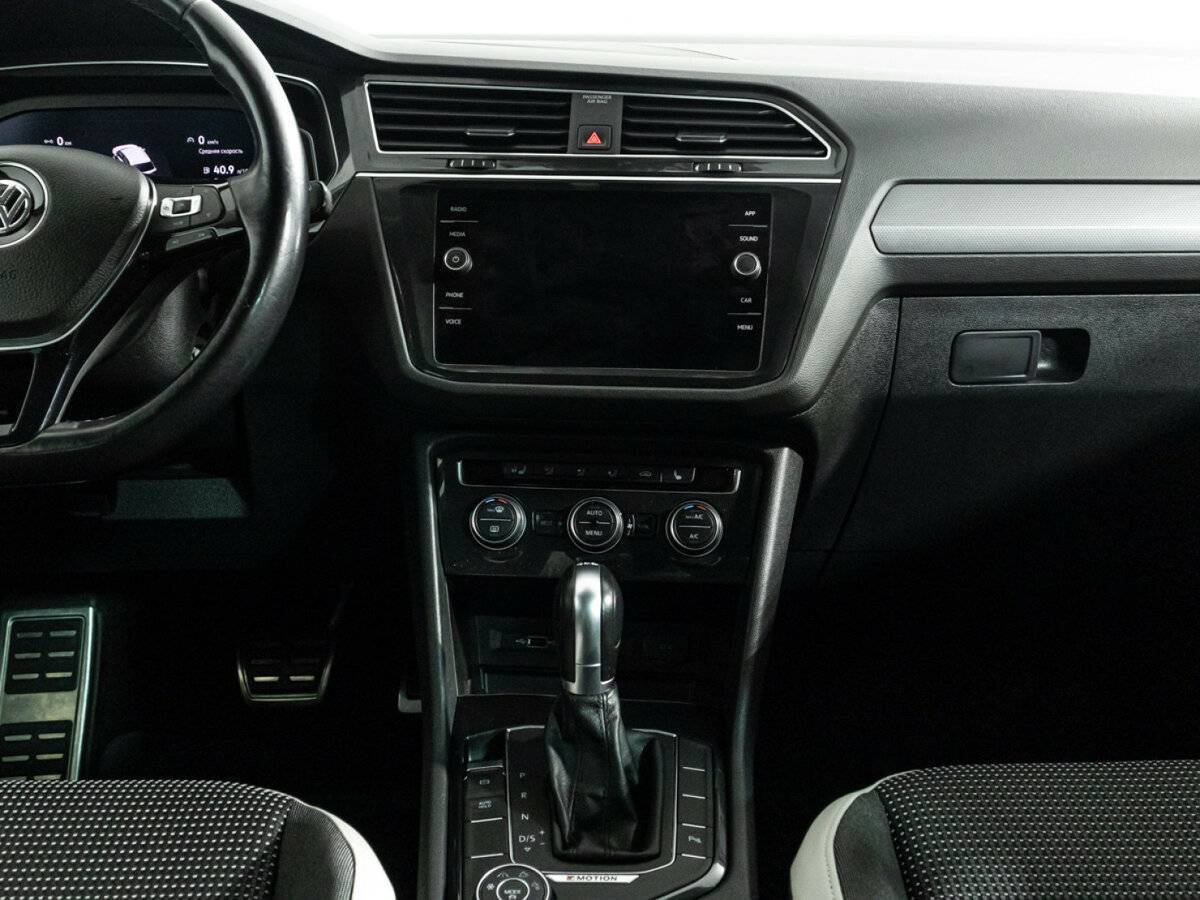 Б/У Фольксваген Тигуан 2019 года. Фото: #13