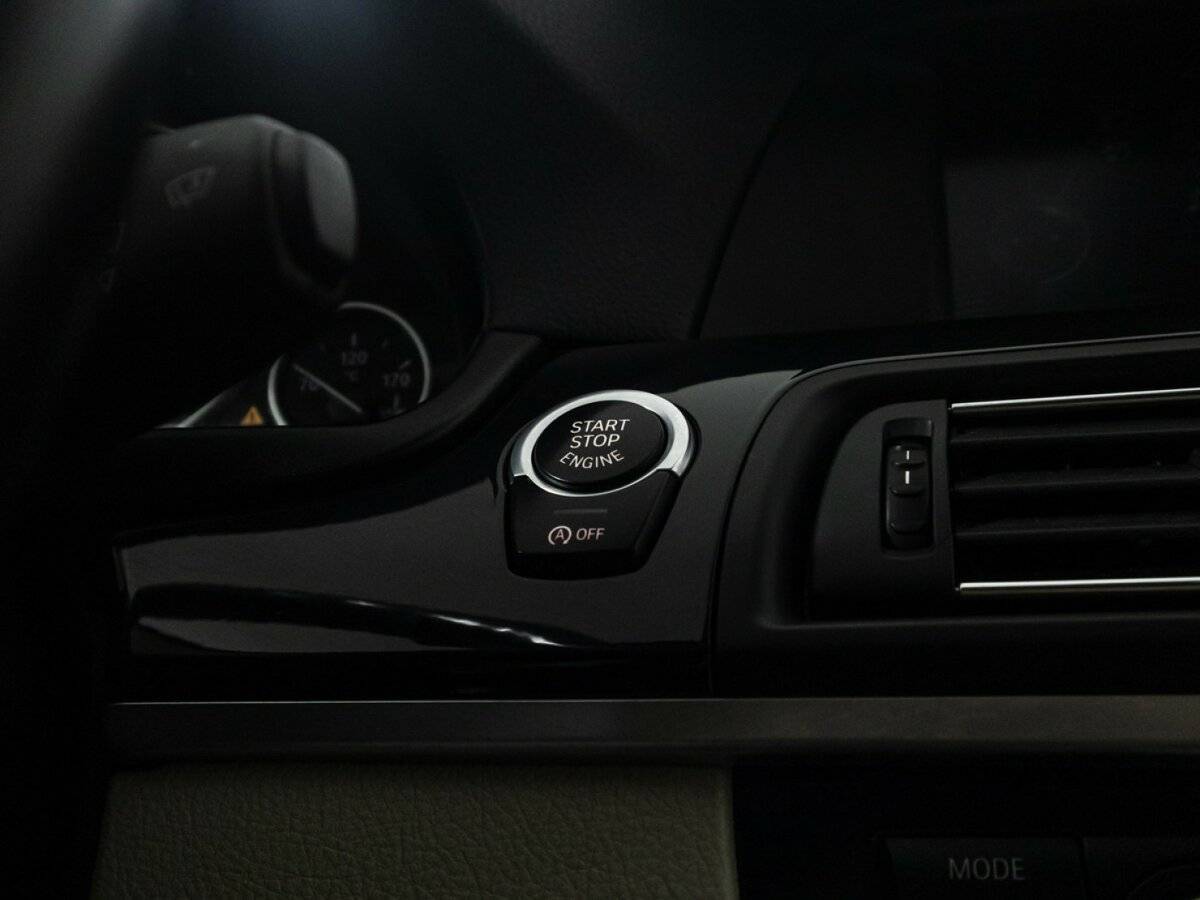 Б/У БМВ 5 серии 2013 года. Фото: #23