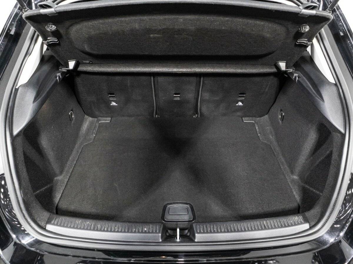 Б/У Мерседес-Бенц А-Класс 2018 года. Фото: #20