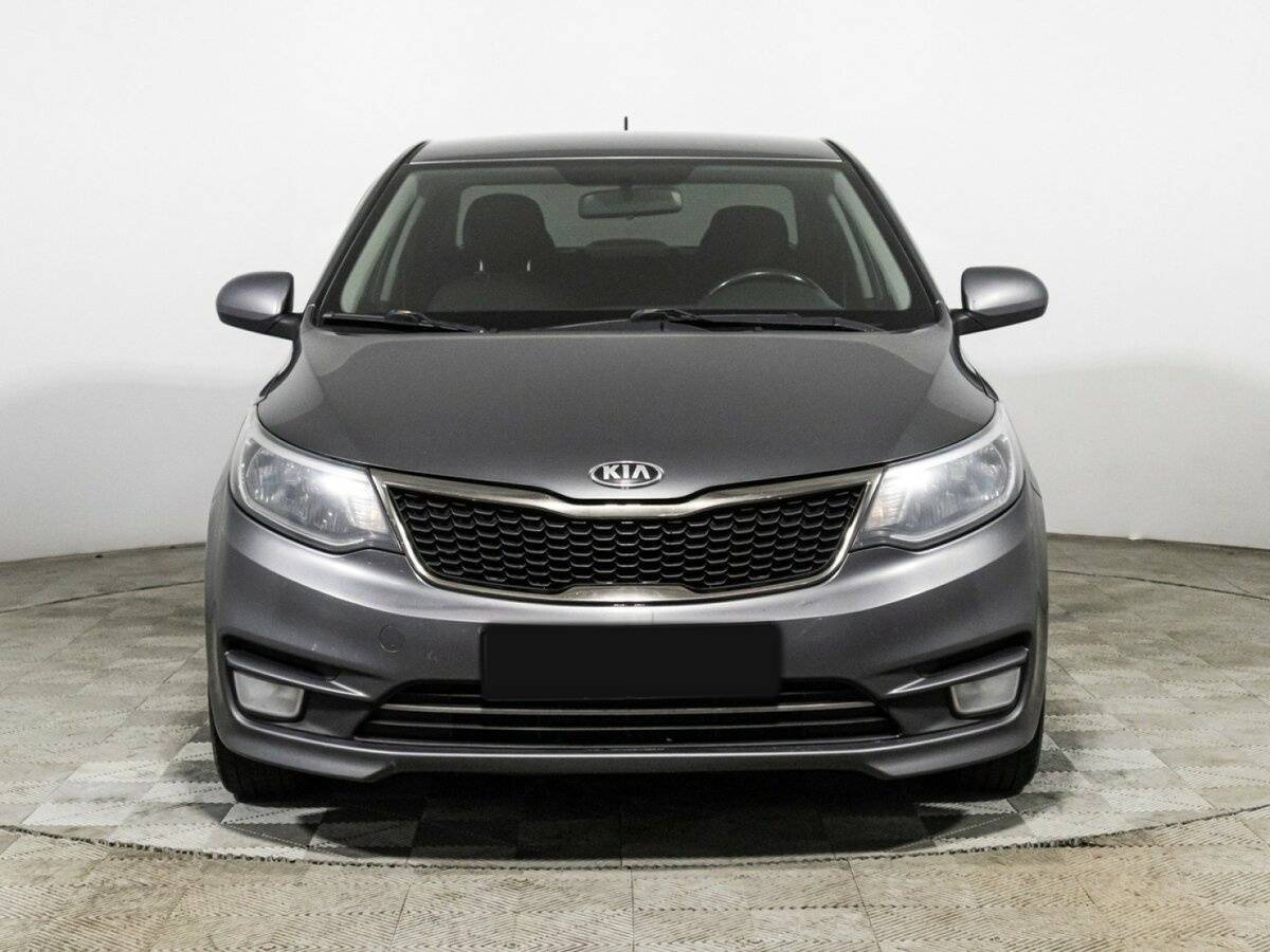 Б/У Киа Рио 2017 года. Фото: #1