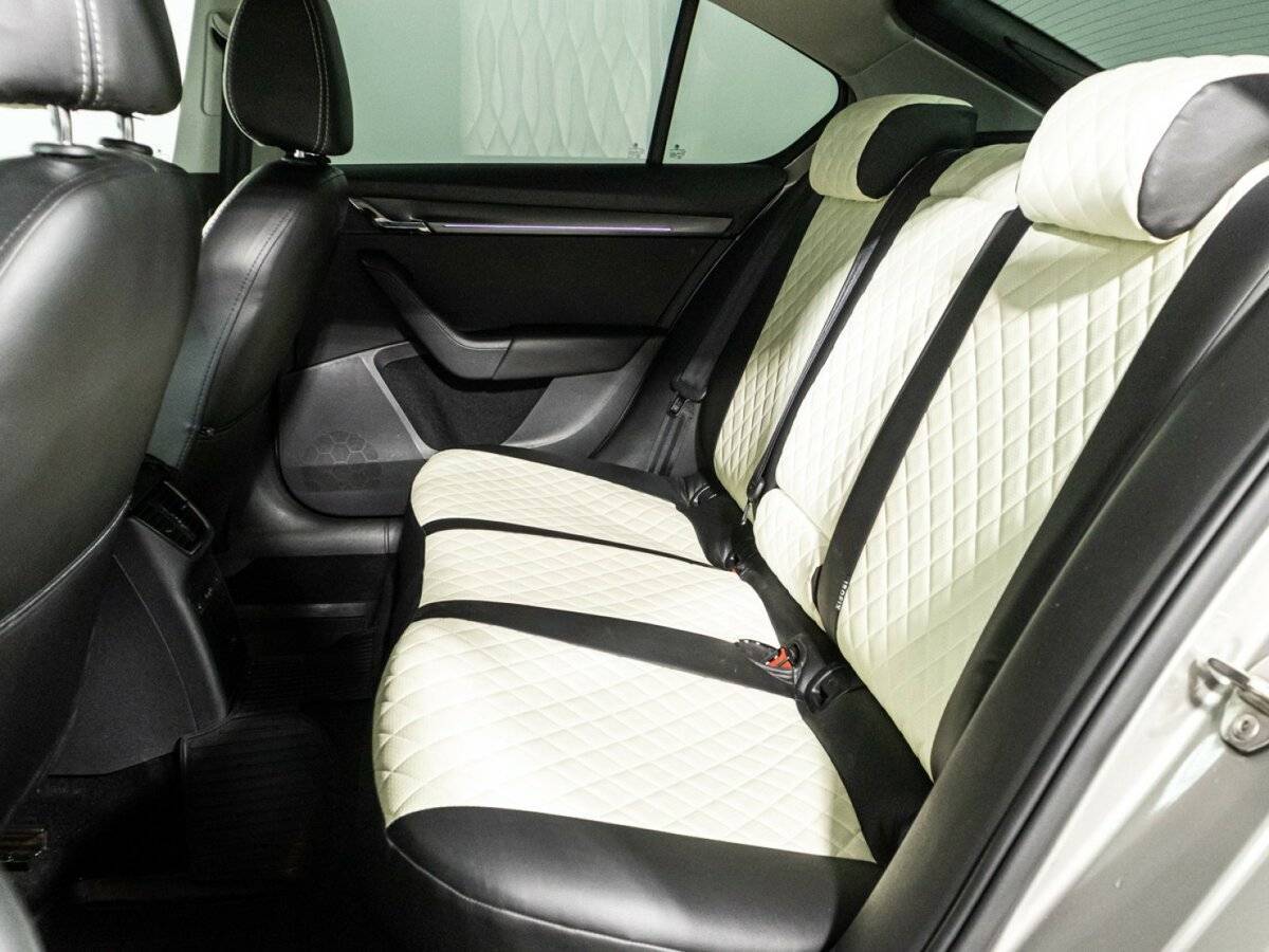 Б/У Шкода Октавия 2018 года. Фото: #9