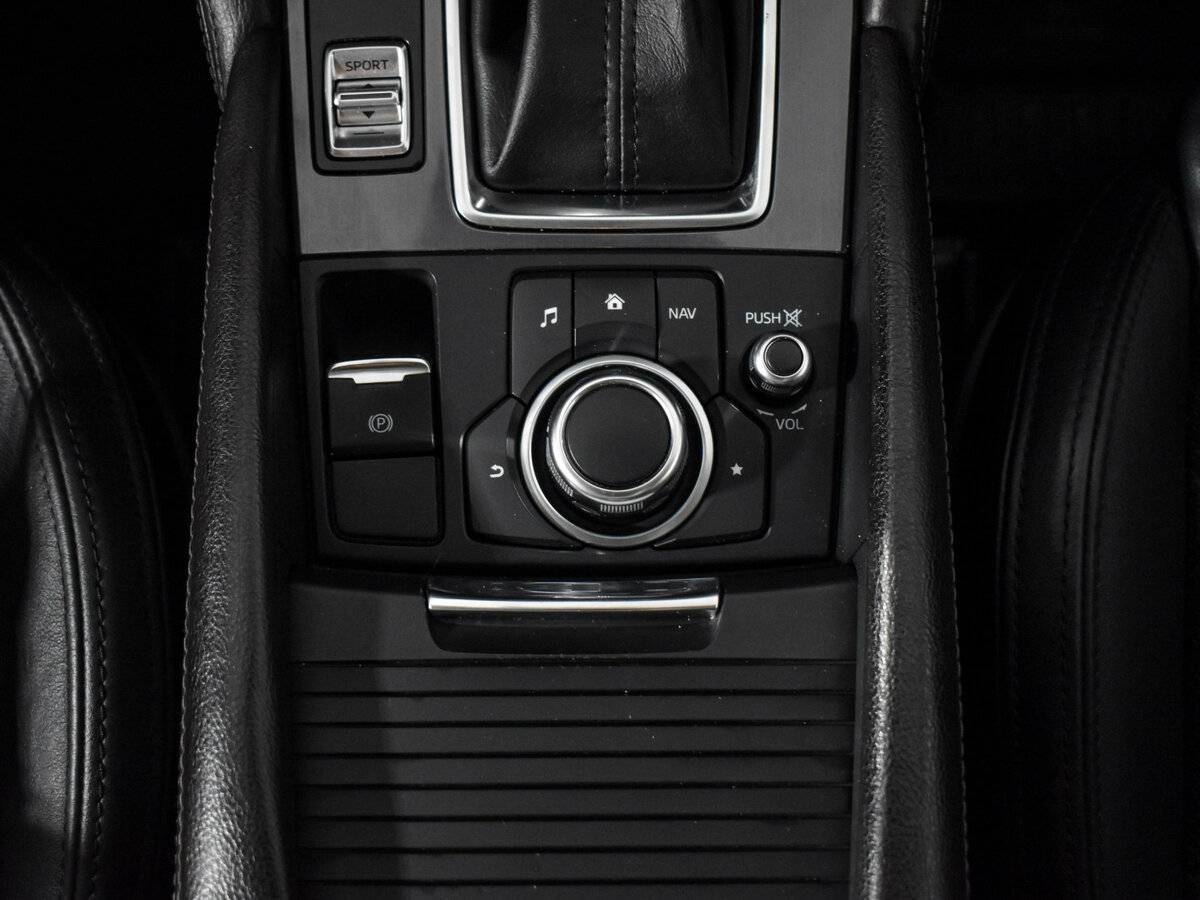 Б/У Мазда 6 2017 года. Фото: #9