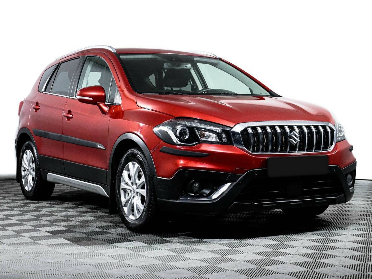 Б/У Сузуки С-Икс4 2016 года. Фото: #2