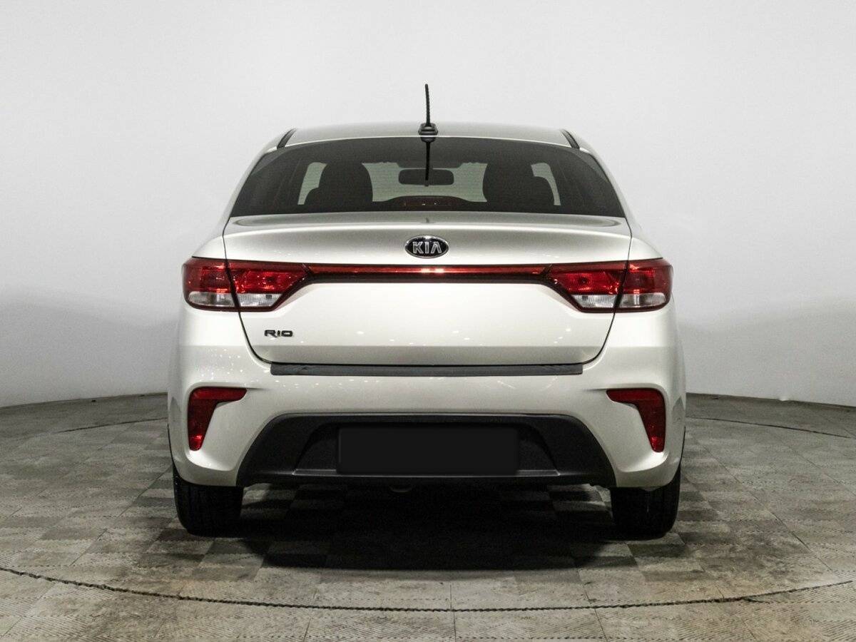Б/У Киа Рио 2019 года. Фото: #5