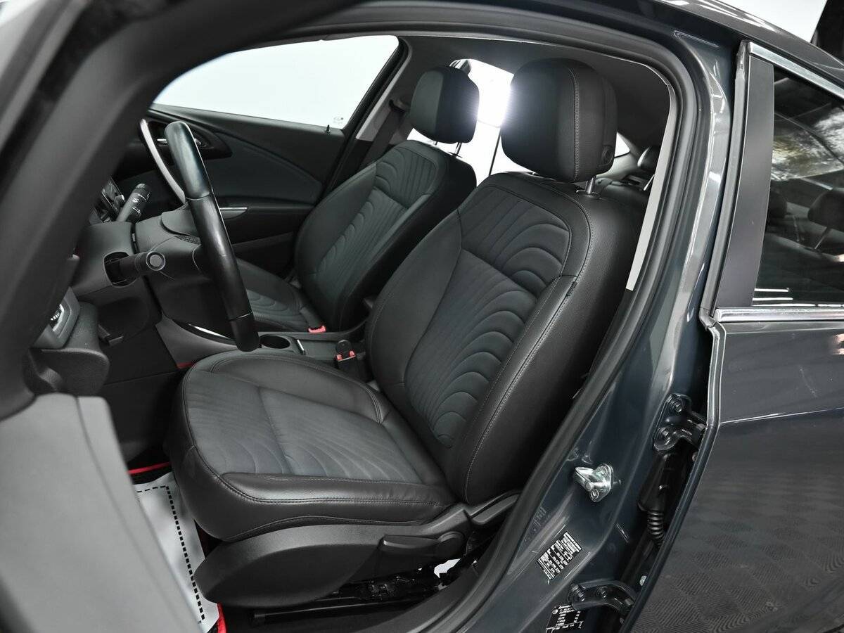 Б/У Опель Астра 2013 года. Фото: #6