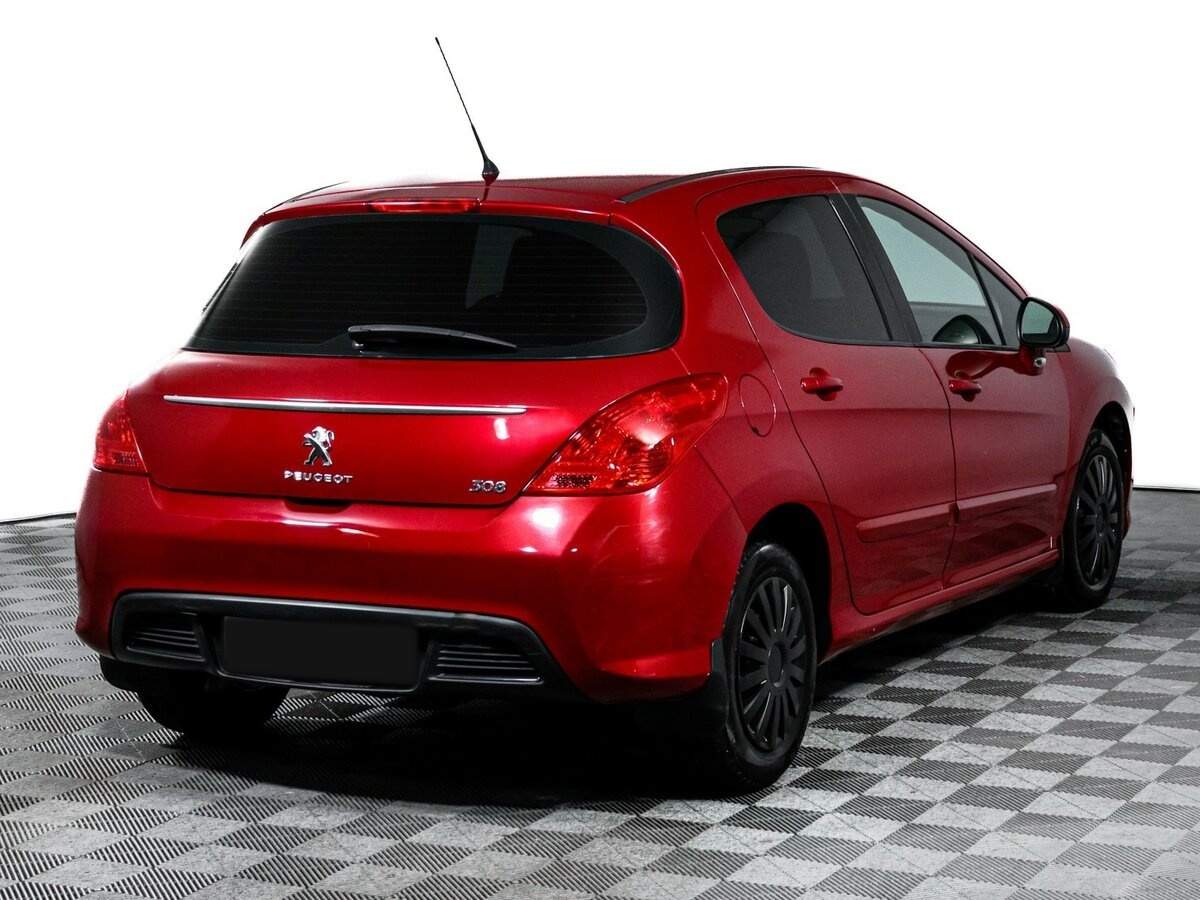 Б/У Пежо 308 2012 года. Фото: #4
