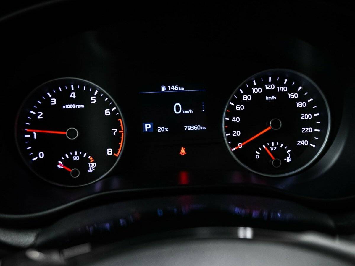 Б/У Киа Спортейдж 2021 года. Фото: #9