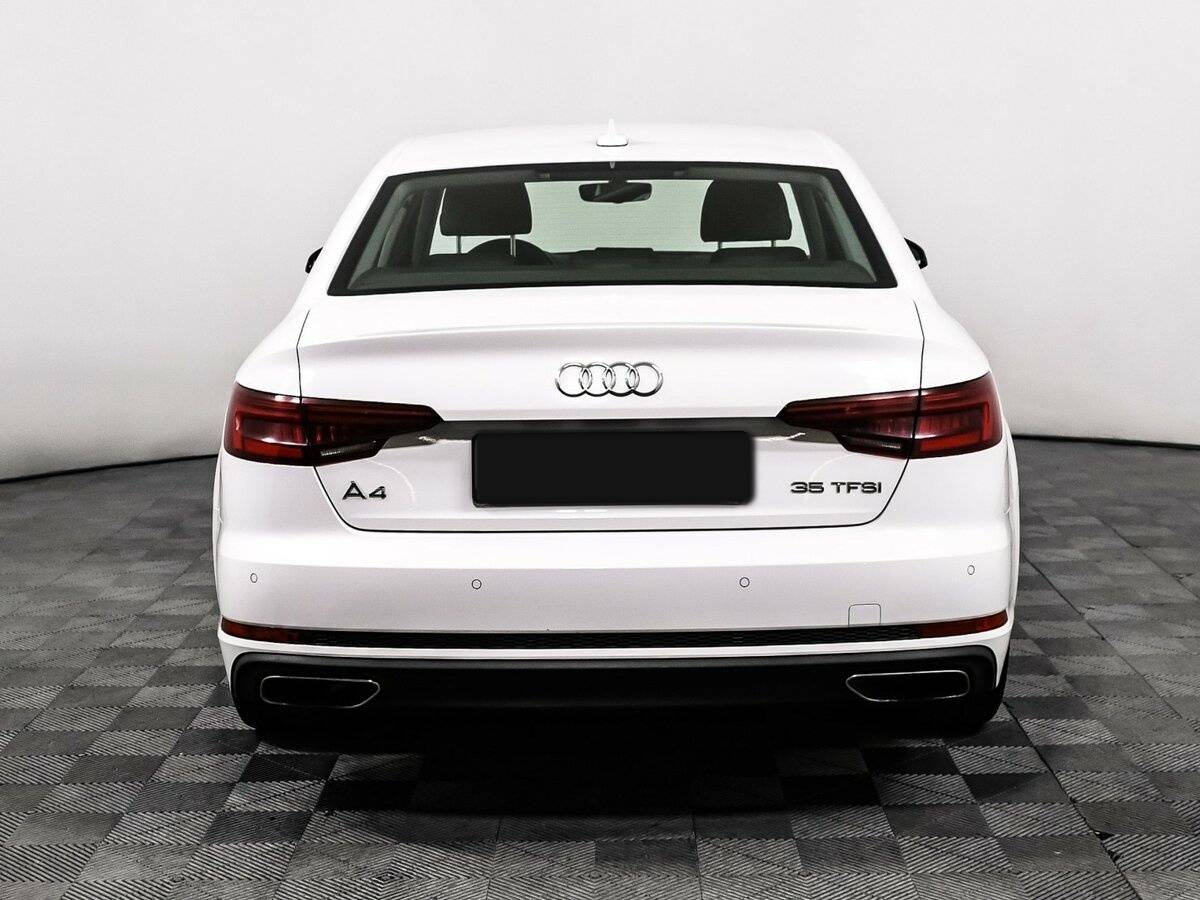 Б/У Ауди А4 2018 года. Фото: #5