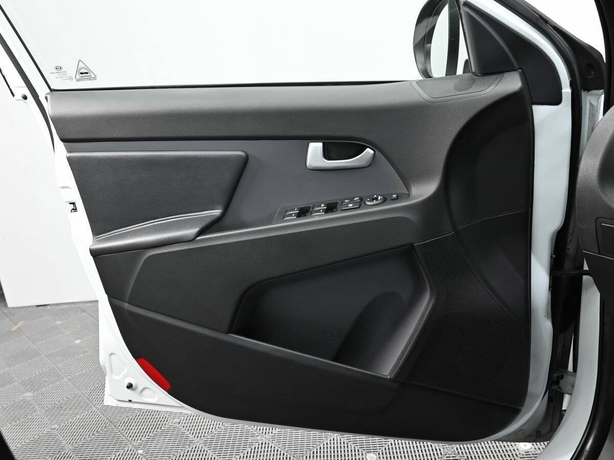 Б/У Киа Спортейдж 2012 года. Фото: #5