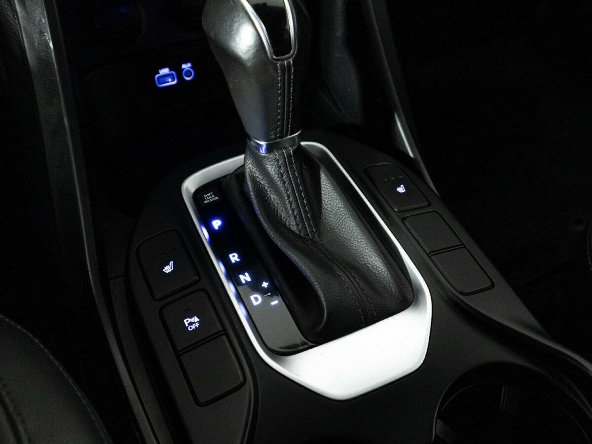 Б/У Хендай Санта Фе 2016 года. Фото: #16