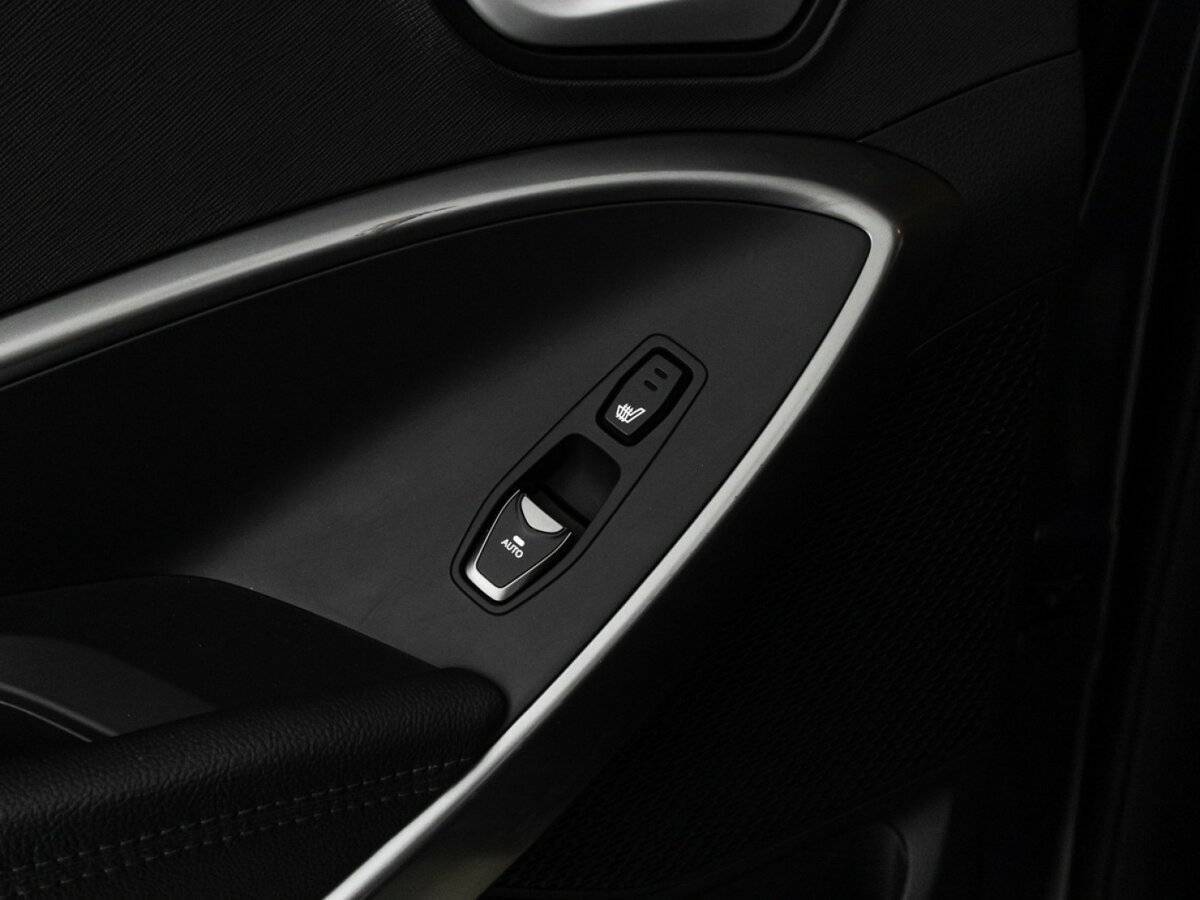 Б/У Хендай Санта Фе 2016 года. Фото: #17