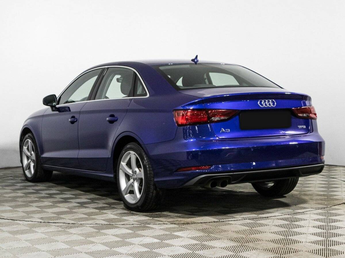 Б/У Ауди А3 2017 года. Фото: #6