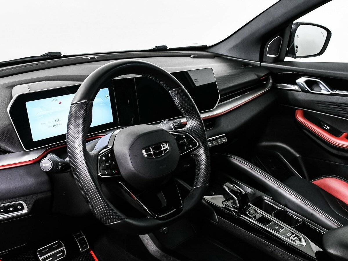 Б/У Джили Кулрэй 2023 года. Фото: #11