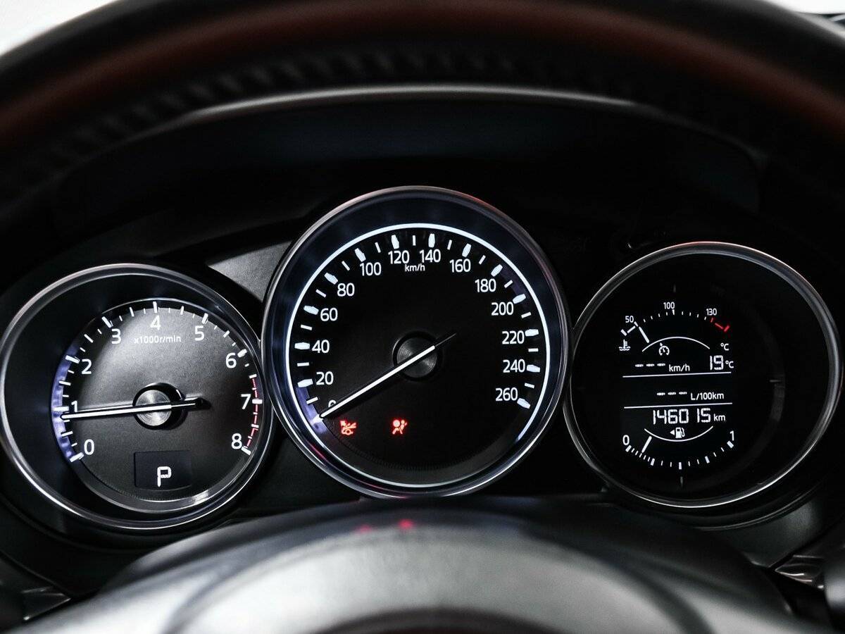 Б/У Мазда 6 2018 года. Фото: #9