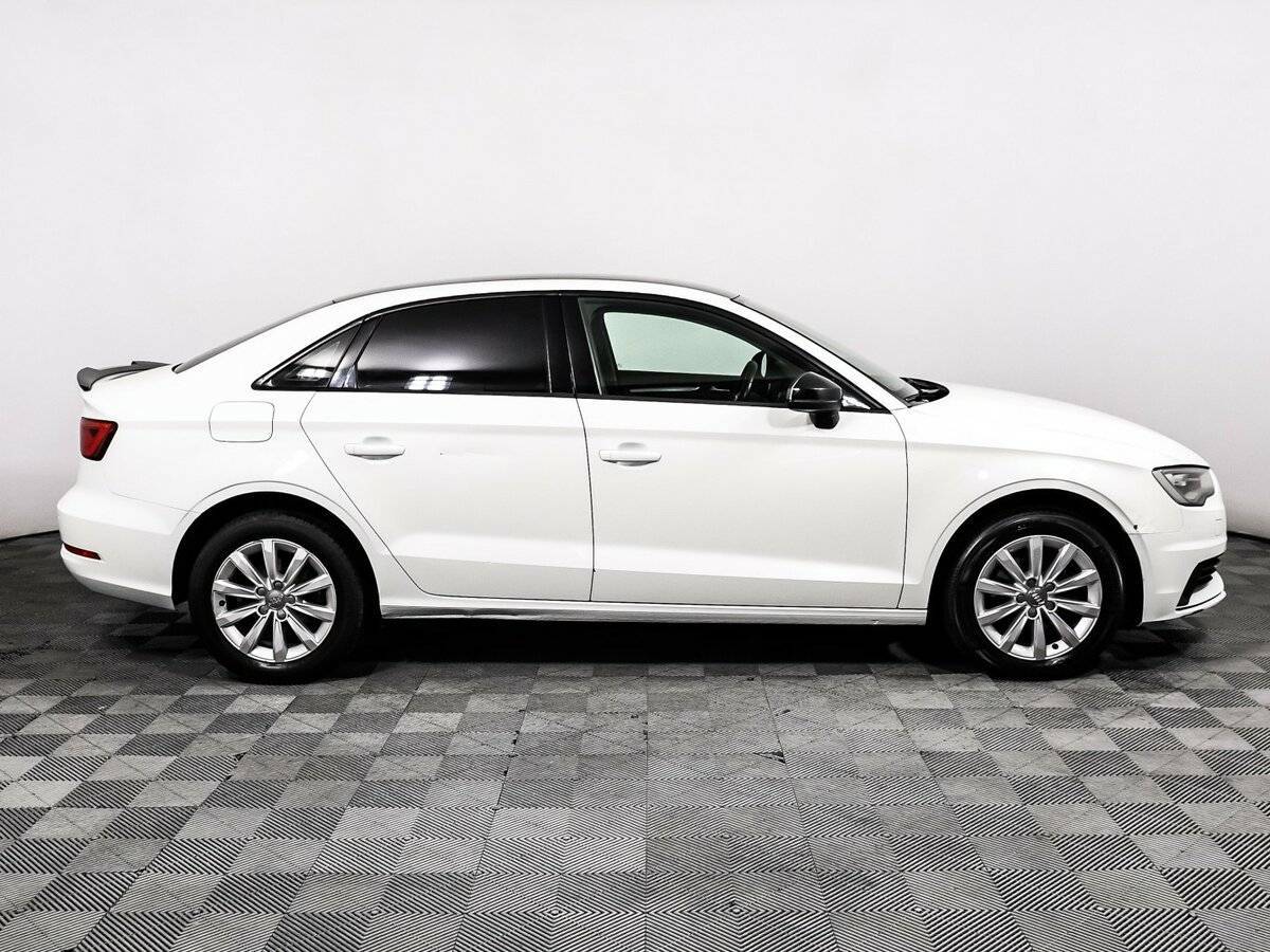 Б/У Ауди А3 2014 года. Фото: #3