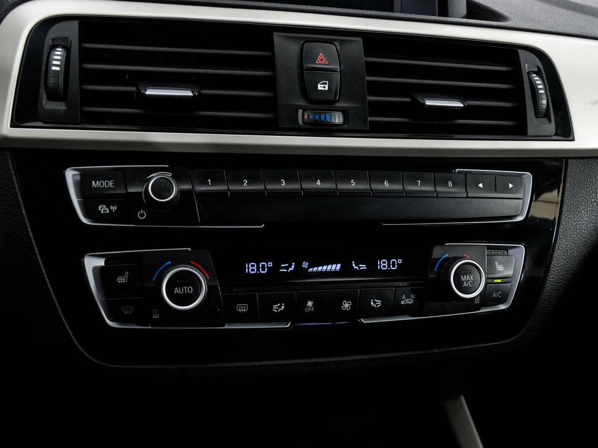 Б/У БМВ 1 серии 2017 года. Фото: #15