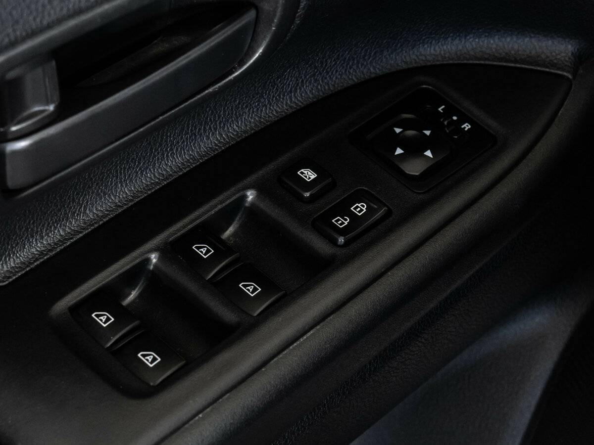 Б/У Митсубиши Оутлэндер 2019 года. Фото: #14