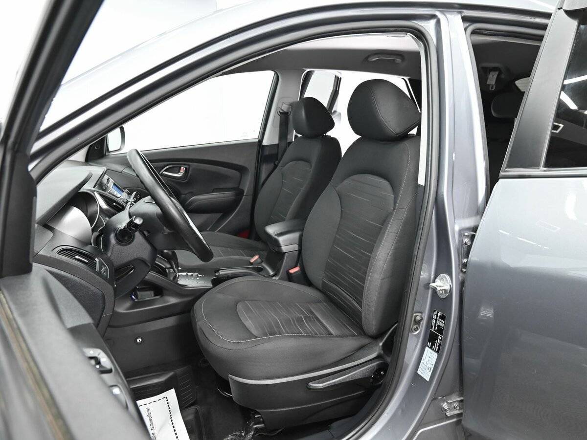 Б/У Хендай ай-икс35 2014 года. Фото: #7