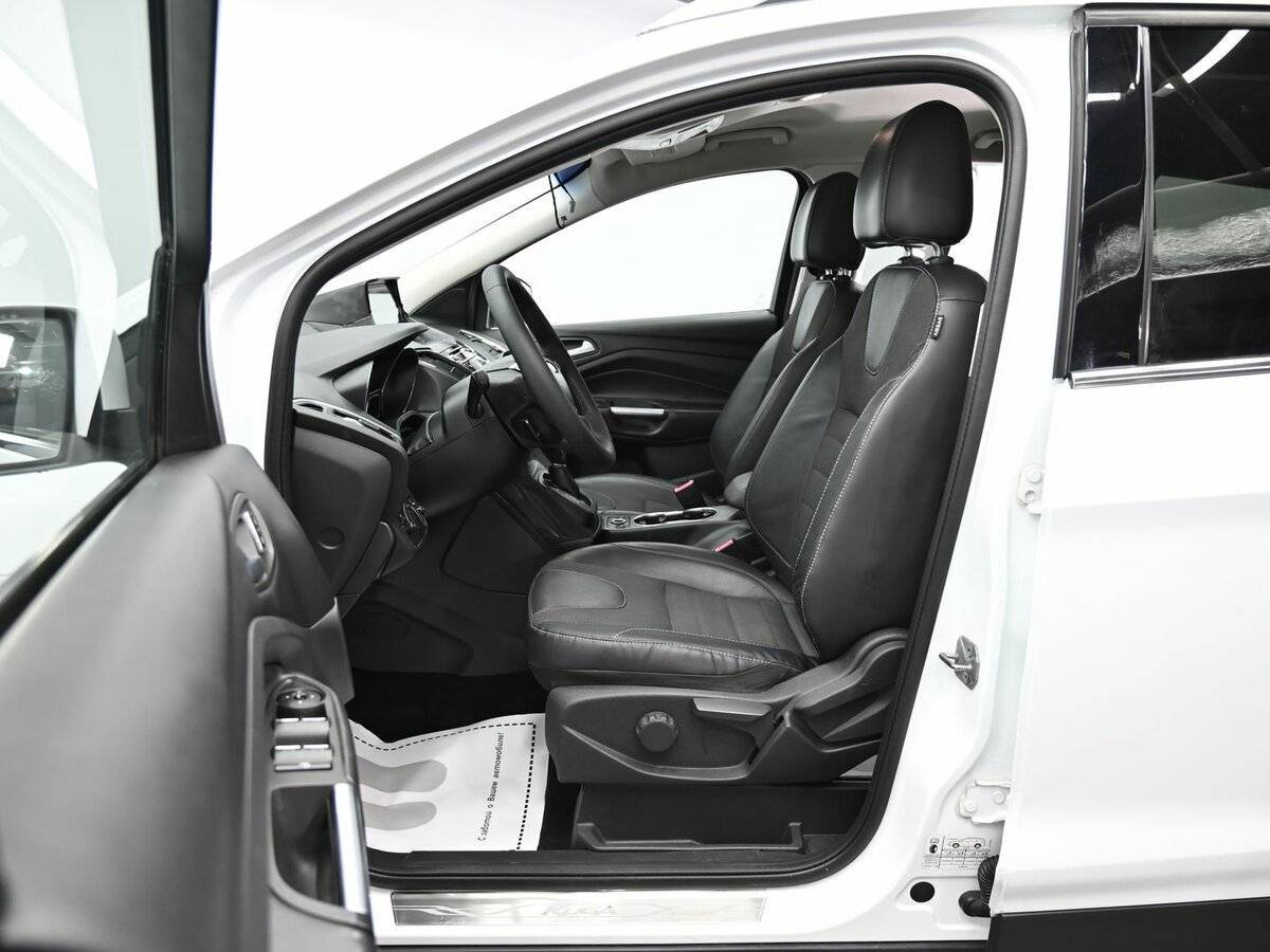 Б/У Форд Куга 2013 года. Фото: #5