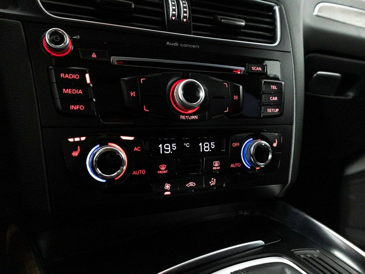 Б/У Ауди К5 2013 года. Фото: #18