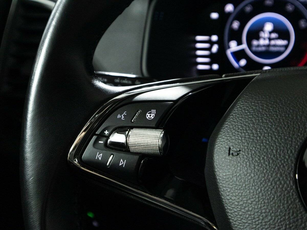 Б/У Шкода Карок 2021 года. Фото: #19