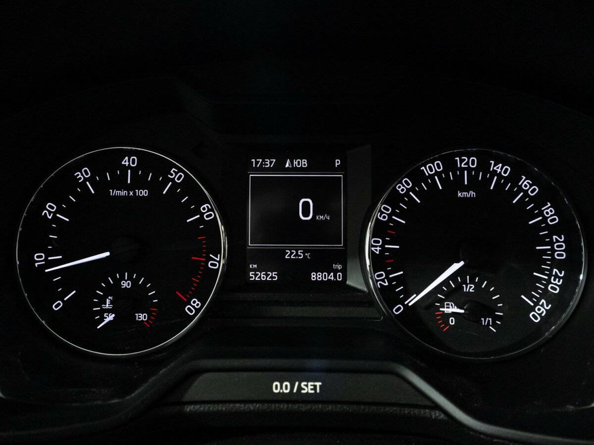 Б/У Шкода Октавия 2016 года. Фото: #11