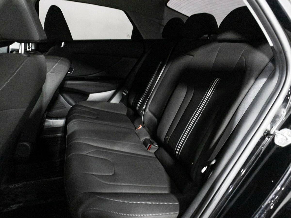 Б/У Хендай Елантра 2021 года. Фото: #9