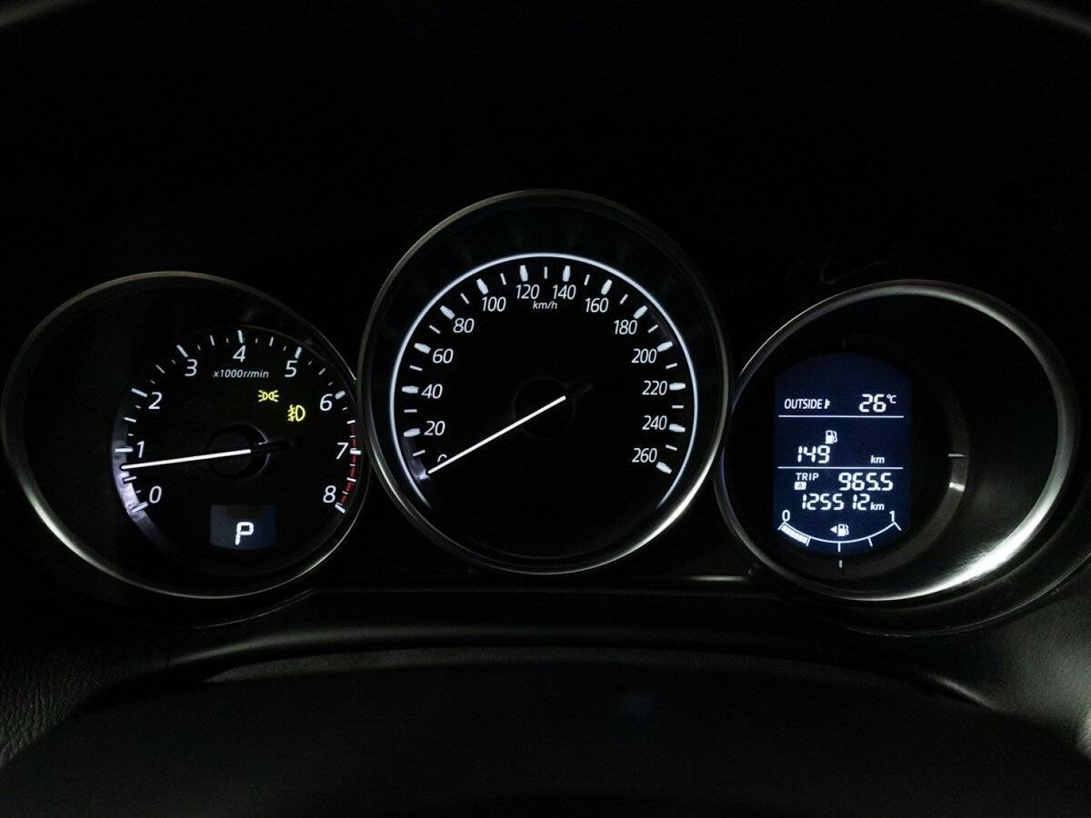 Б/У Мазда Ц-Икс-5 2016 года. Фото: #11