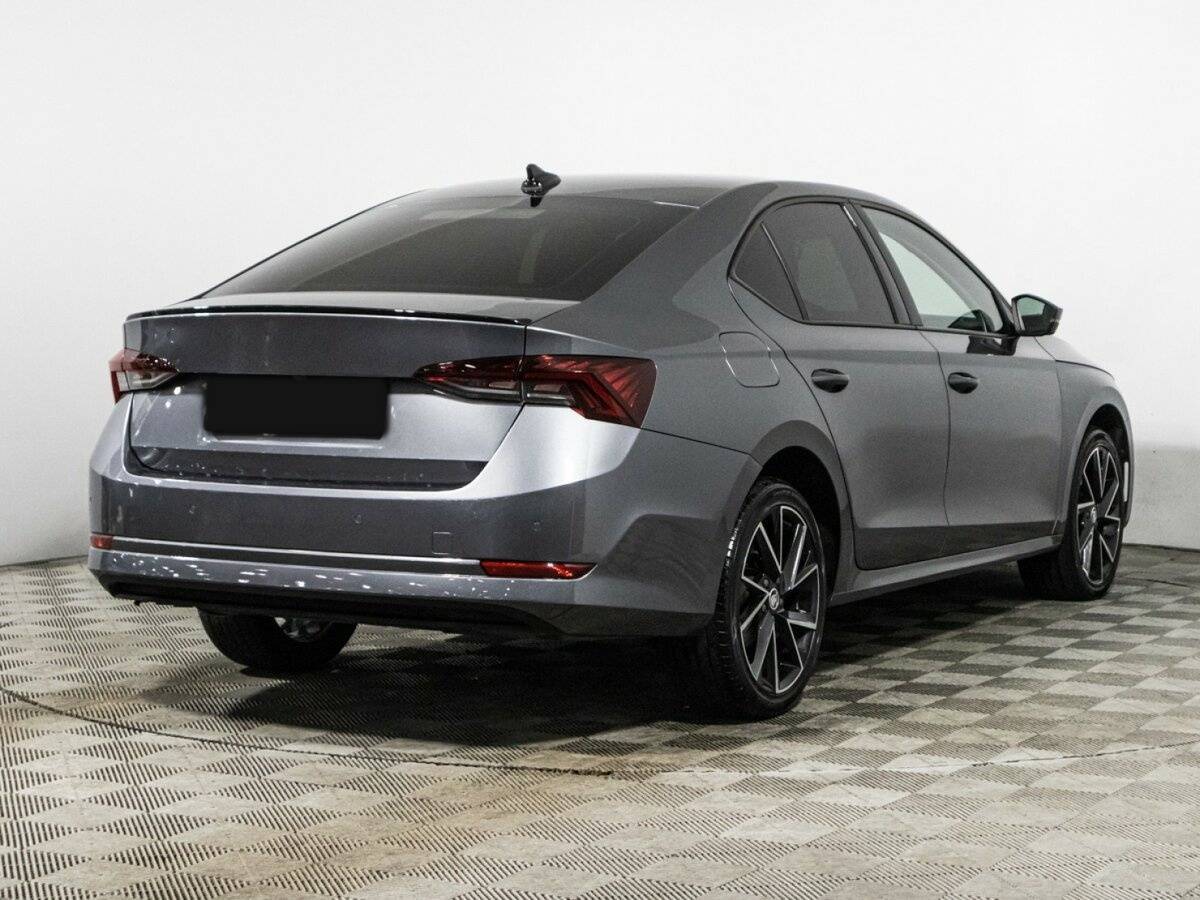 Б/У Шкода Октавия 2020 года. Фото: #4