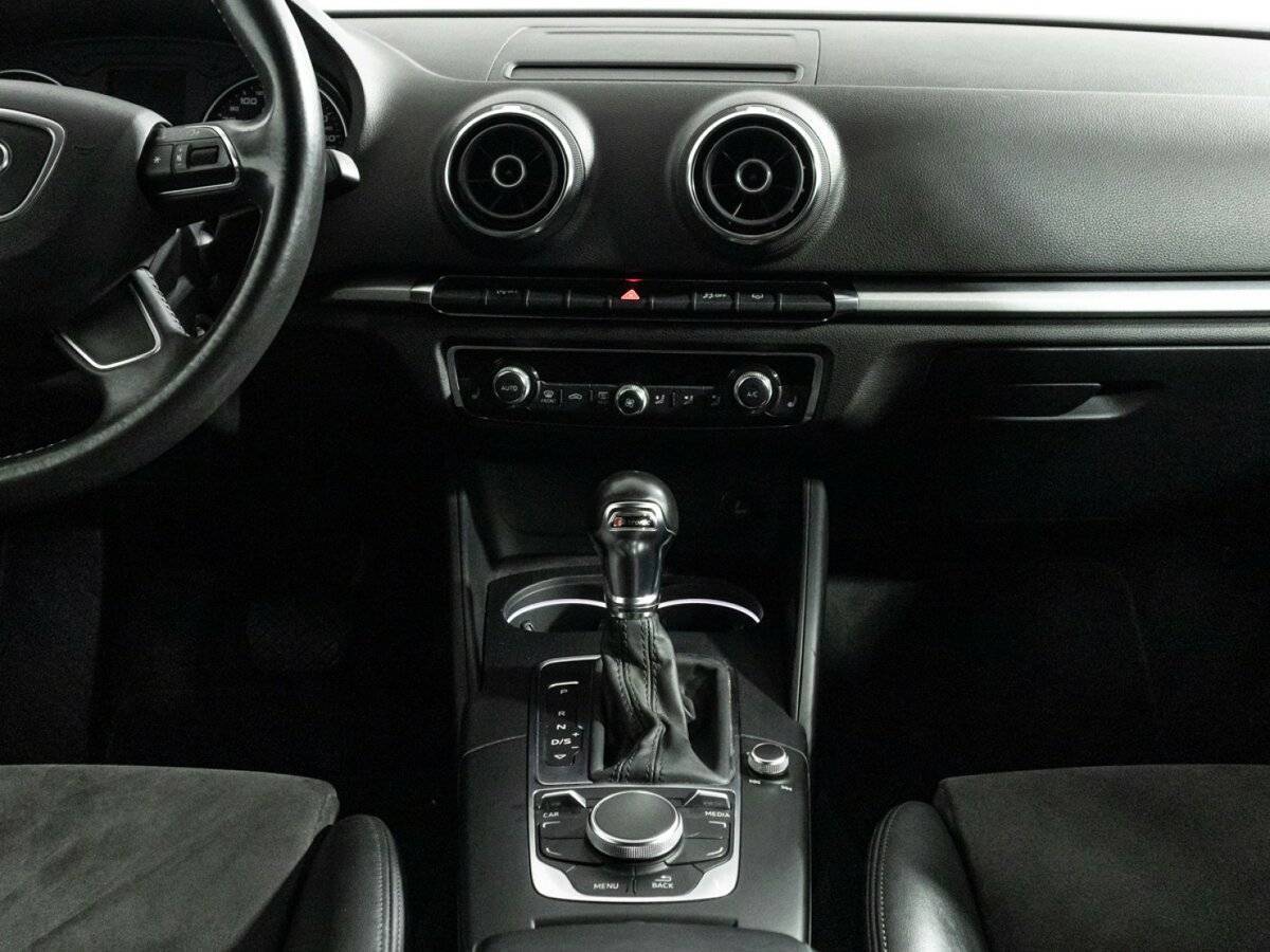 Б/У Ауди А3 2013 года. Фото: #13