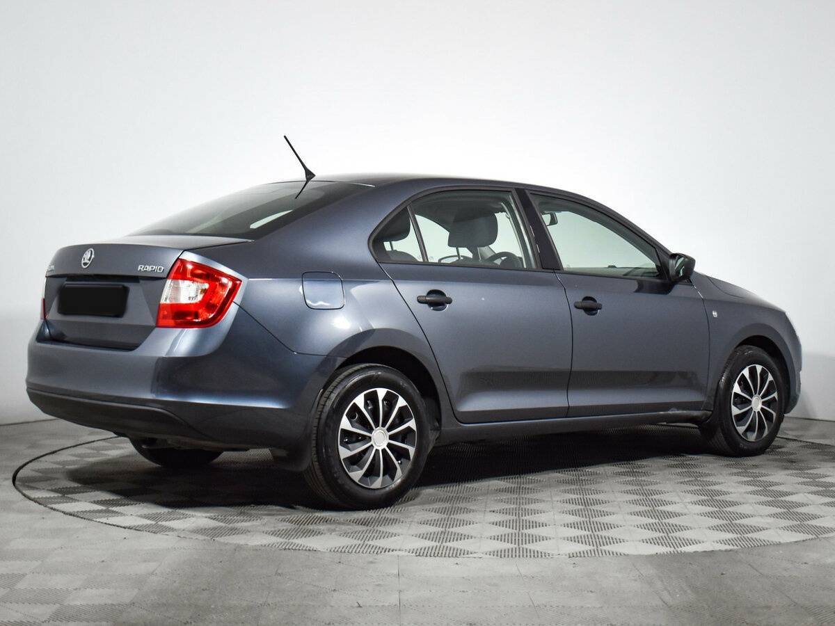 Б/У Шкода Рапид 2014 года. Фото: #4