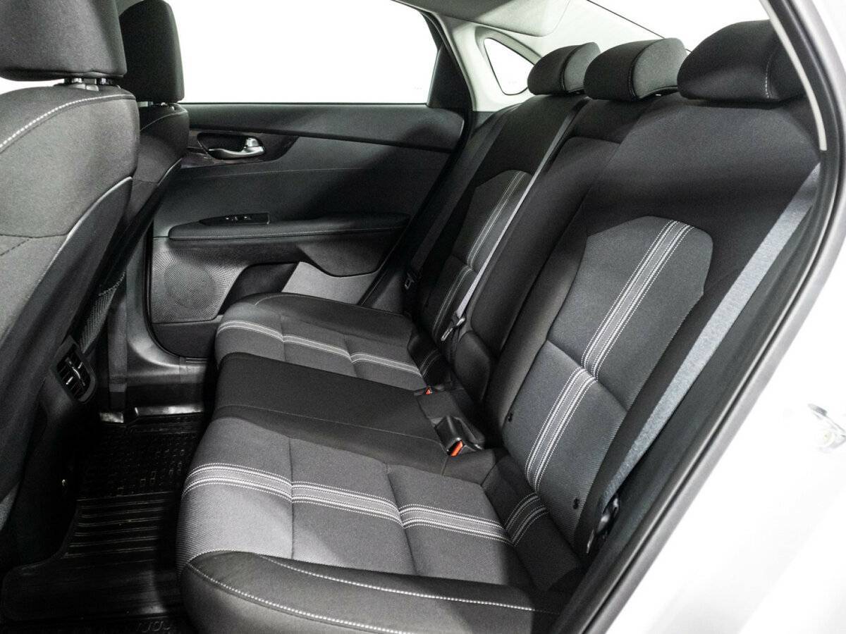 Б/У Киа Церато 2021 года. Фото: #10