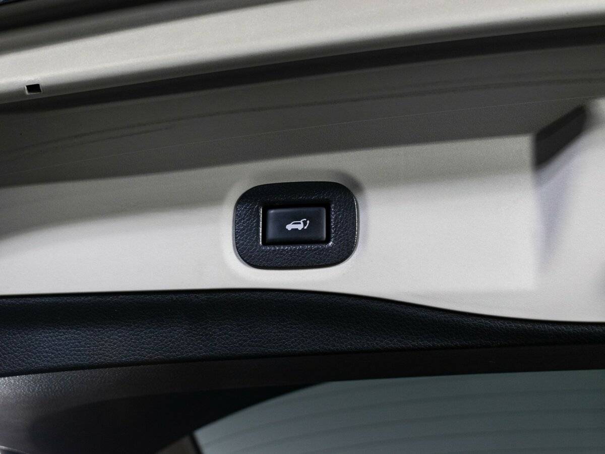 Б/У Ниссан Икс-Трейл 2018 года. Фото: #6