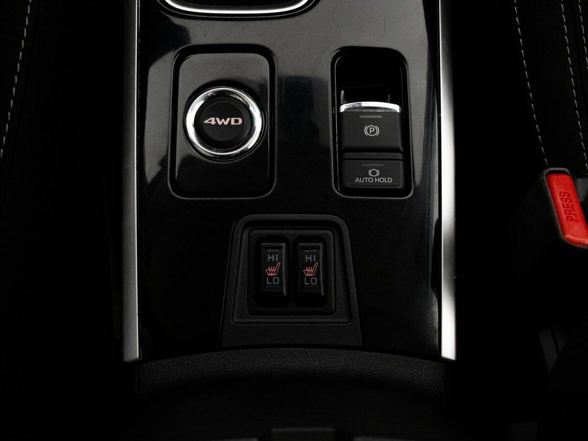 Б/У Митсубиши Оутлэндер 2020 года. Фото: #14