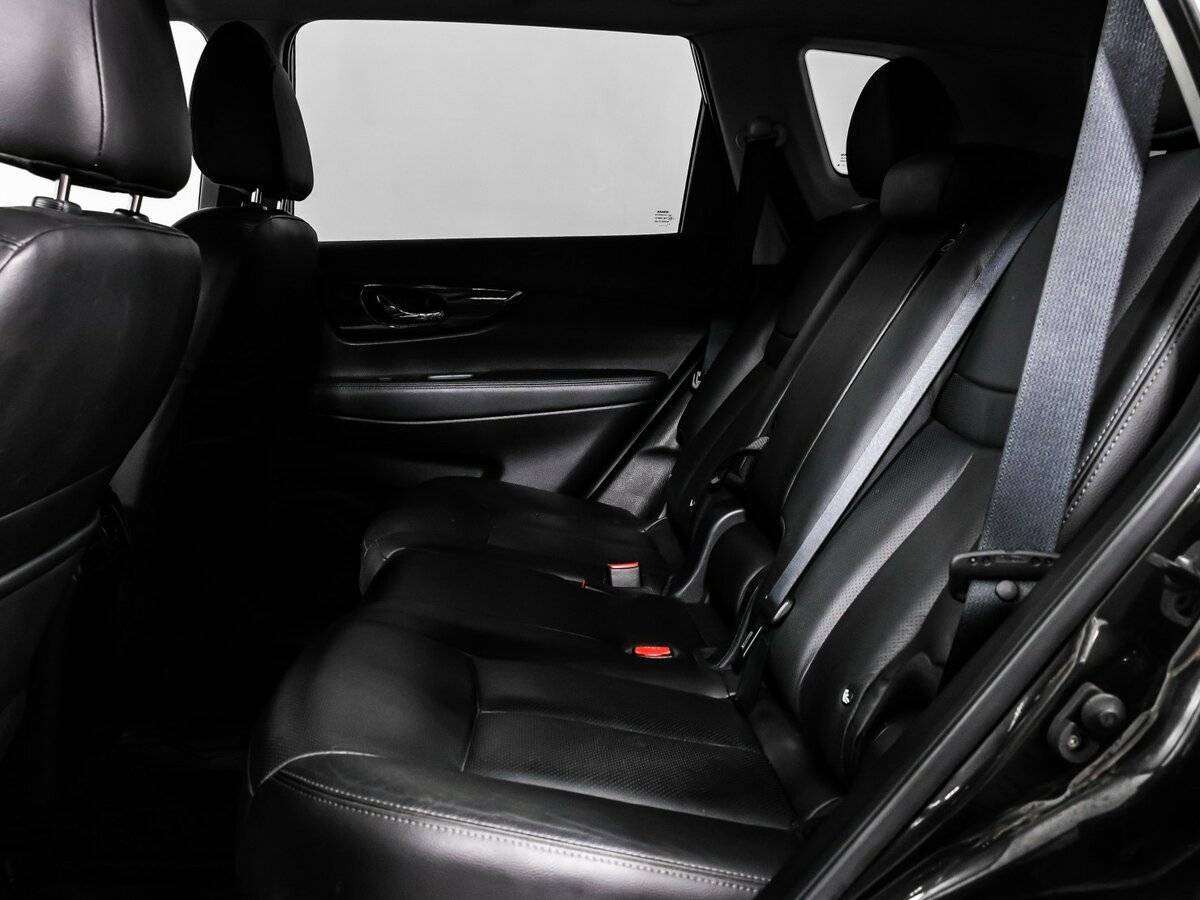 Б/У Ниссан Икс-Трейл 2019 года. Фото: #12