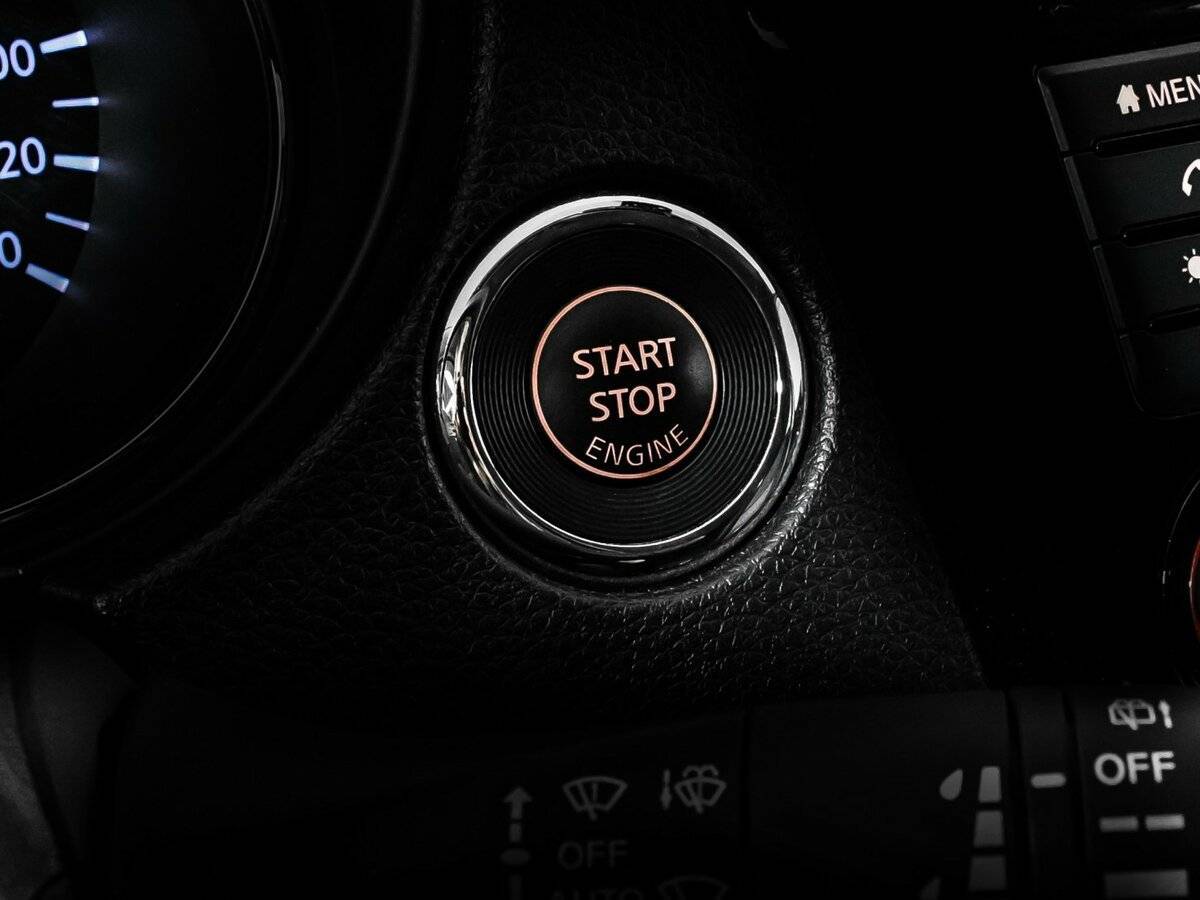 Б/У Ниссан Икс-Трейл 2020 года. Фото: #17