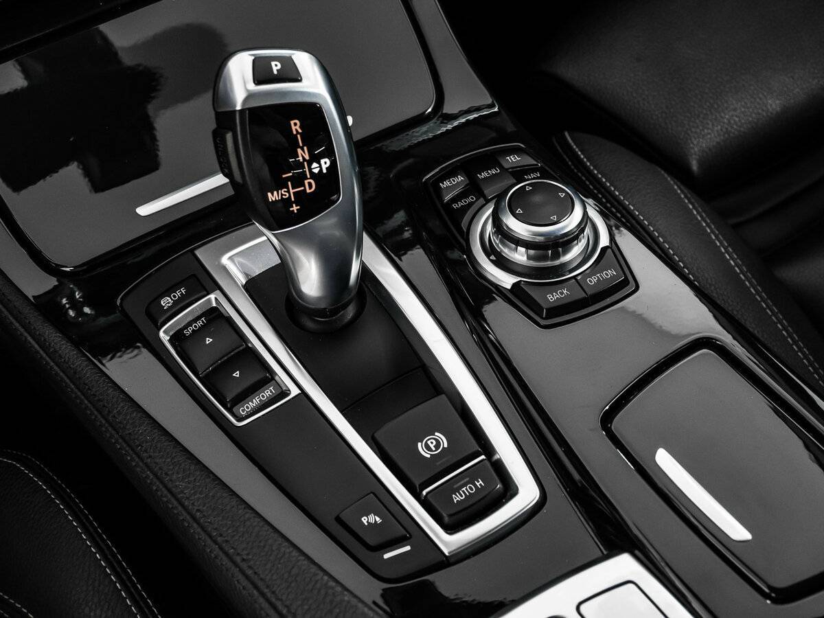 Б/У БМВ 5 серии 2015 года. Фото: #15