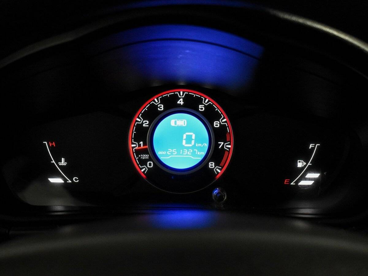 Б/У Лифан Икс60 2017 года. Фото: #16