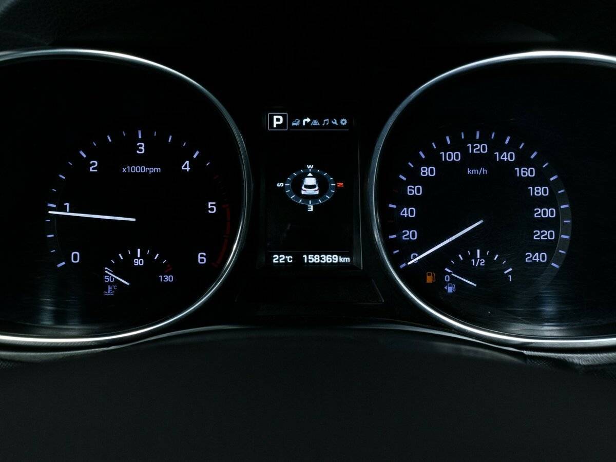 Б/У Хендай Санта Фе 2017 года. Фото: #12