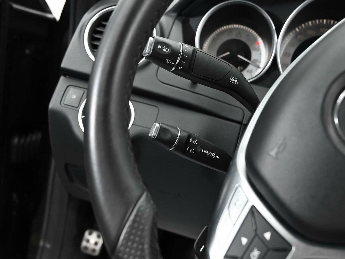 Б/У Мерседес-Бенц Ц-Класс 2013 года. Фото: #7