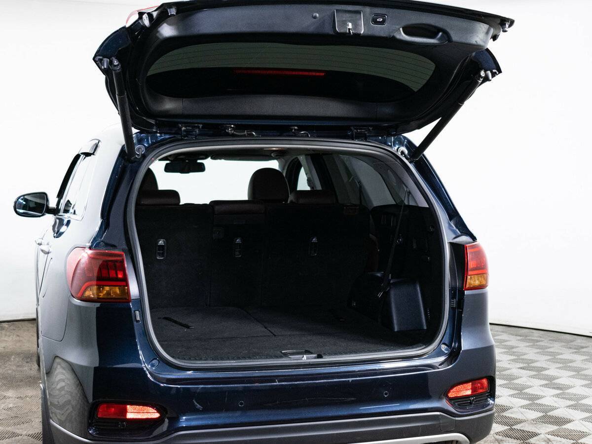 Б/У Киа Соренто 2017 года. Фото: #5