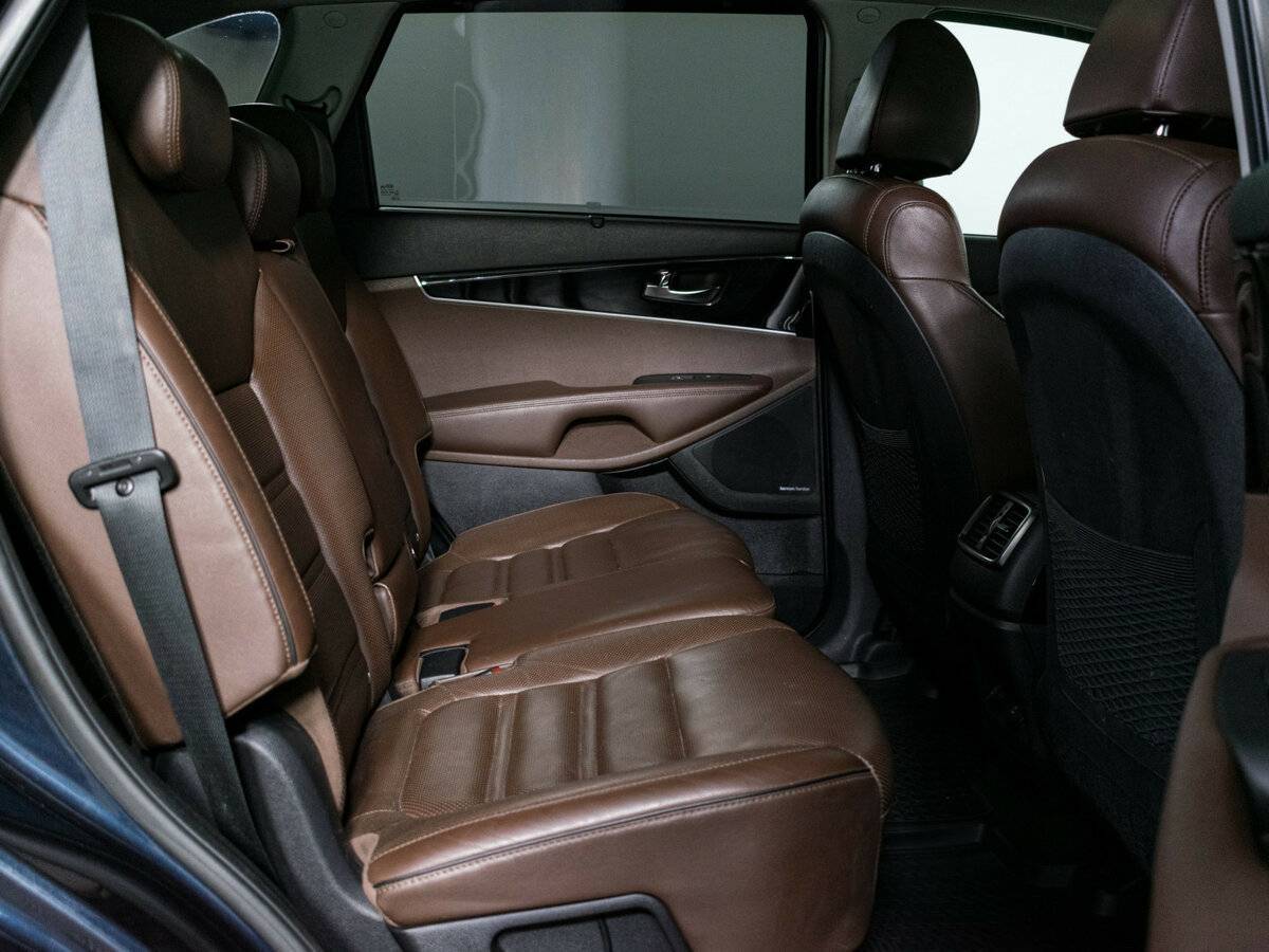 Б/У Киа Соренто 2017 года. Фото: #9