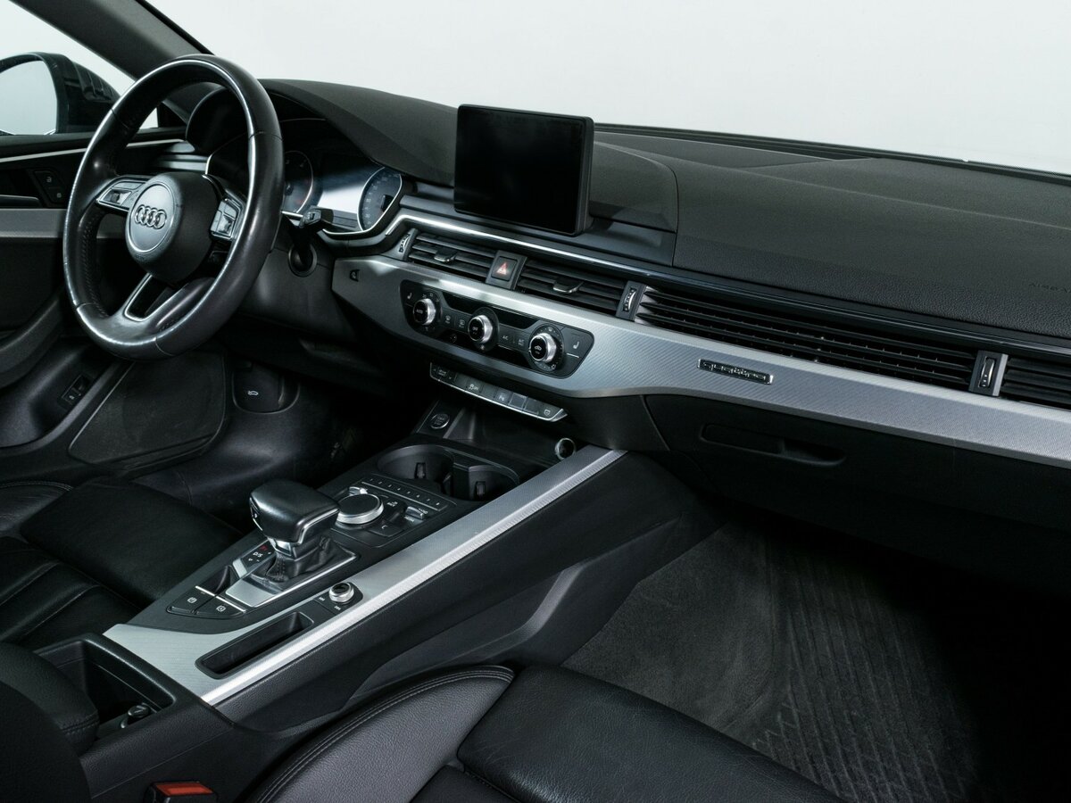 Б/У Ауди А5 2018 года. Фото: #7