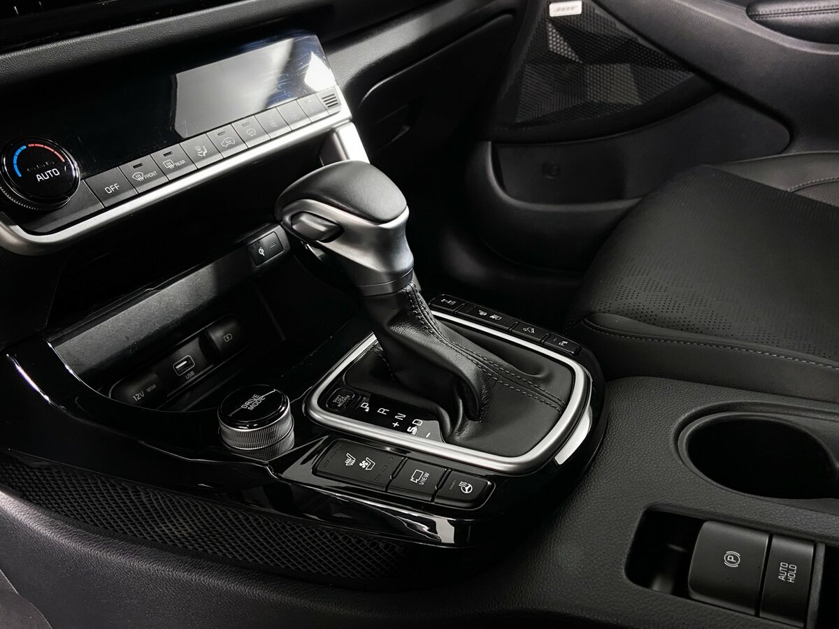 Б/У Киа Сельтос 2020 года. Фото: #13