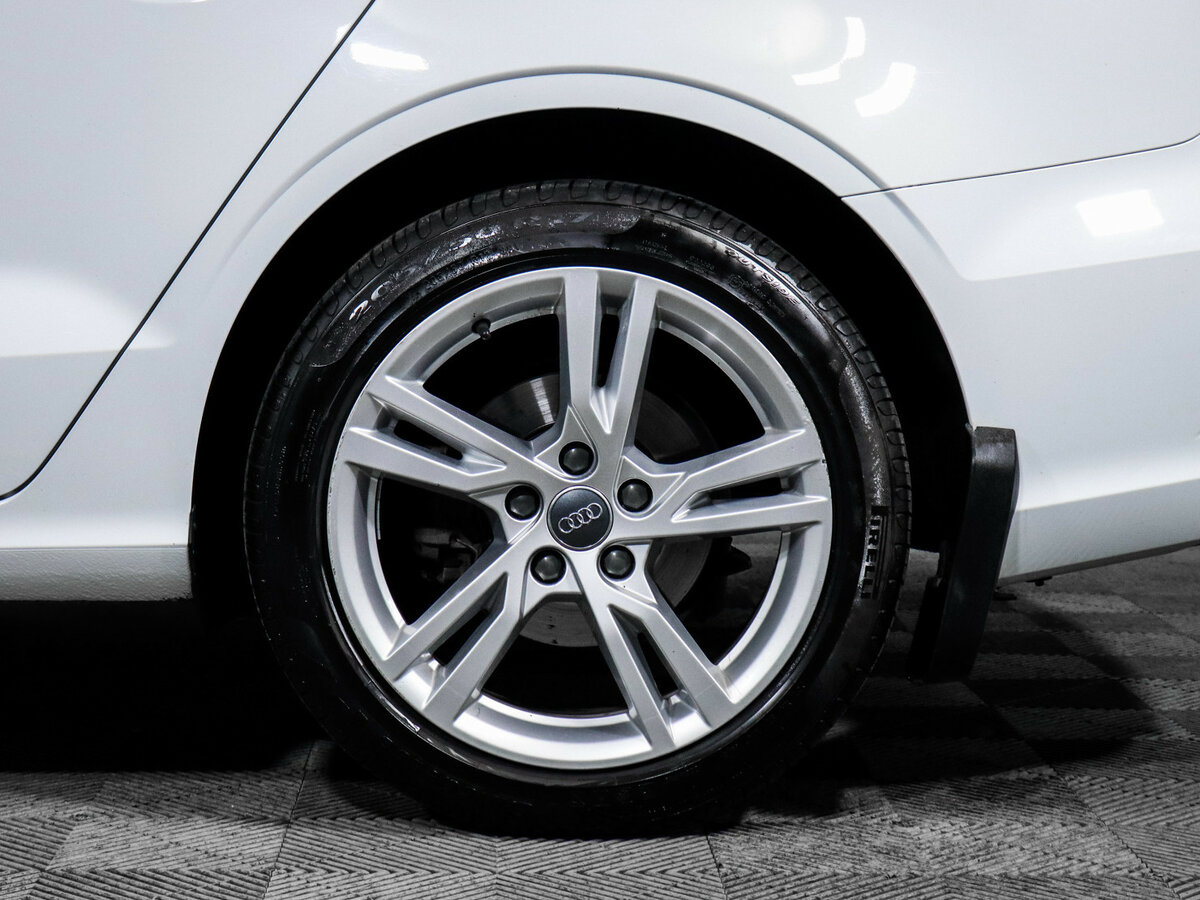 Б/У Ауди А3 2018 года. Фото: #11